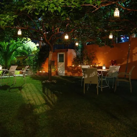 Anemos Studios Pefki Evia *