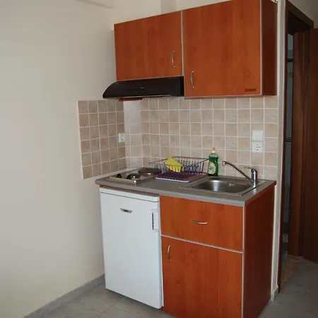 Anemos Studios Pefki Evia *