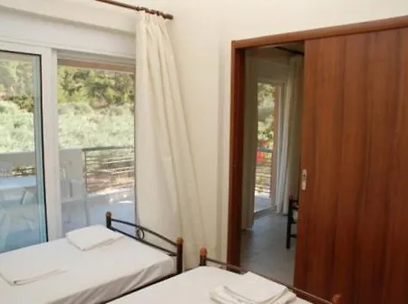 Anemos Studios Pefki Evia ホテル
